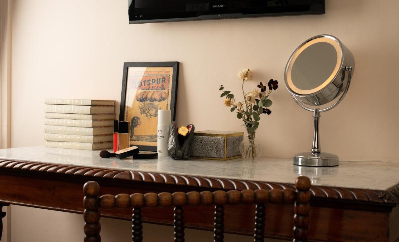 The Montpellier Townhouse Holiday home *